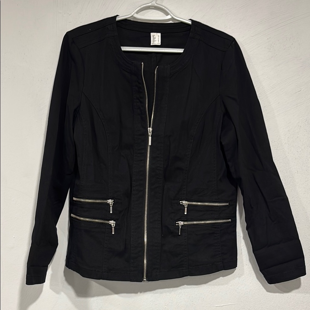 Black Zippered Women's Jacket